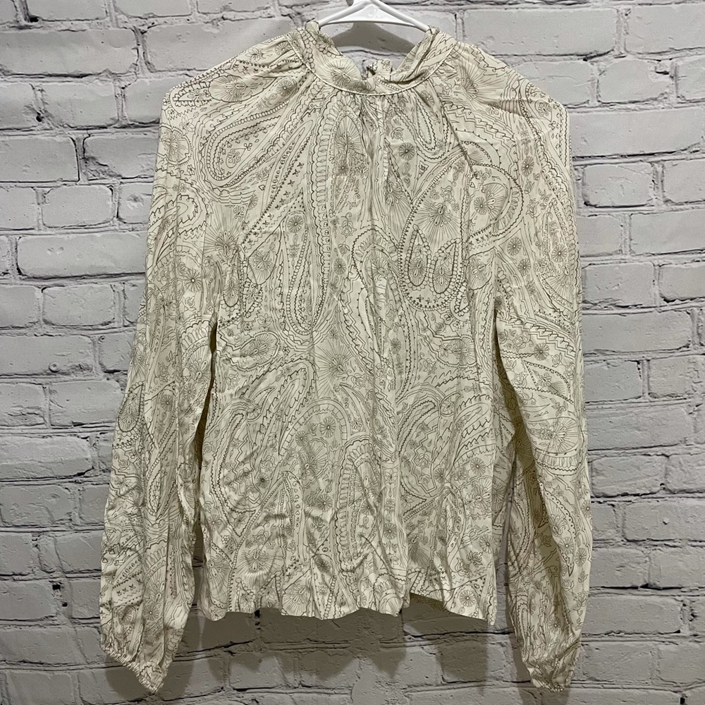 Women’s blouse